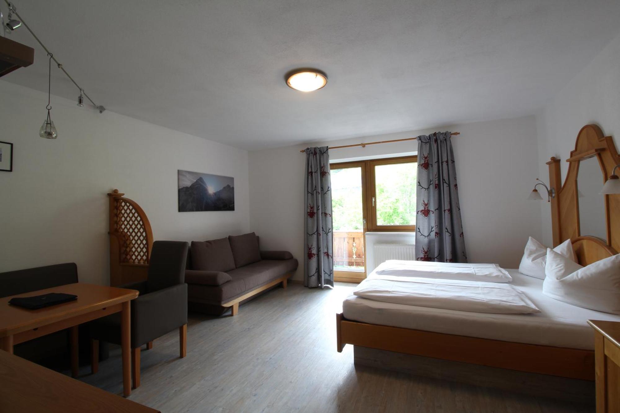 Appartements Alpenland Lermoos Kültér fotó
