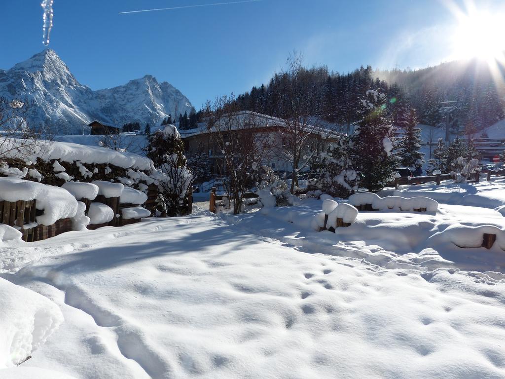 Appartements Alpenland Lermoos Kültér fotó