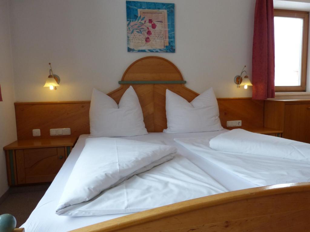 Appartements Alpenland Lermoos Szoba fotó