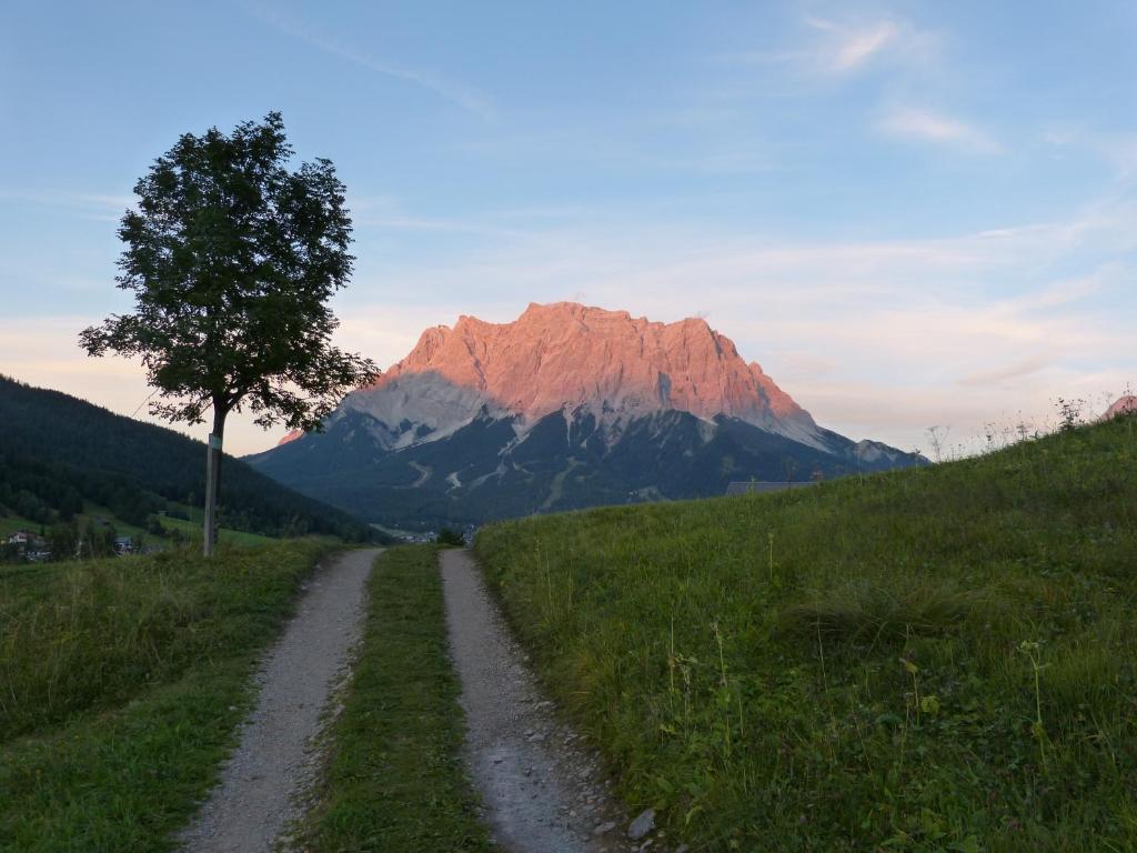 Appartements Alpenland Lermoos Kültér fotó